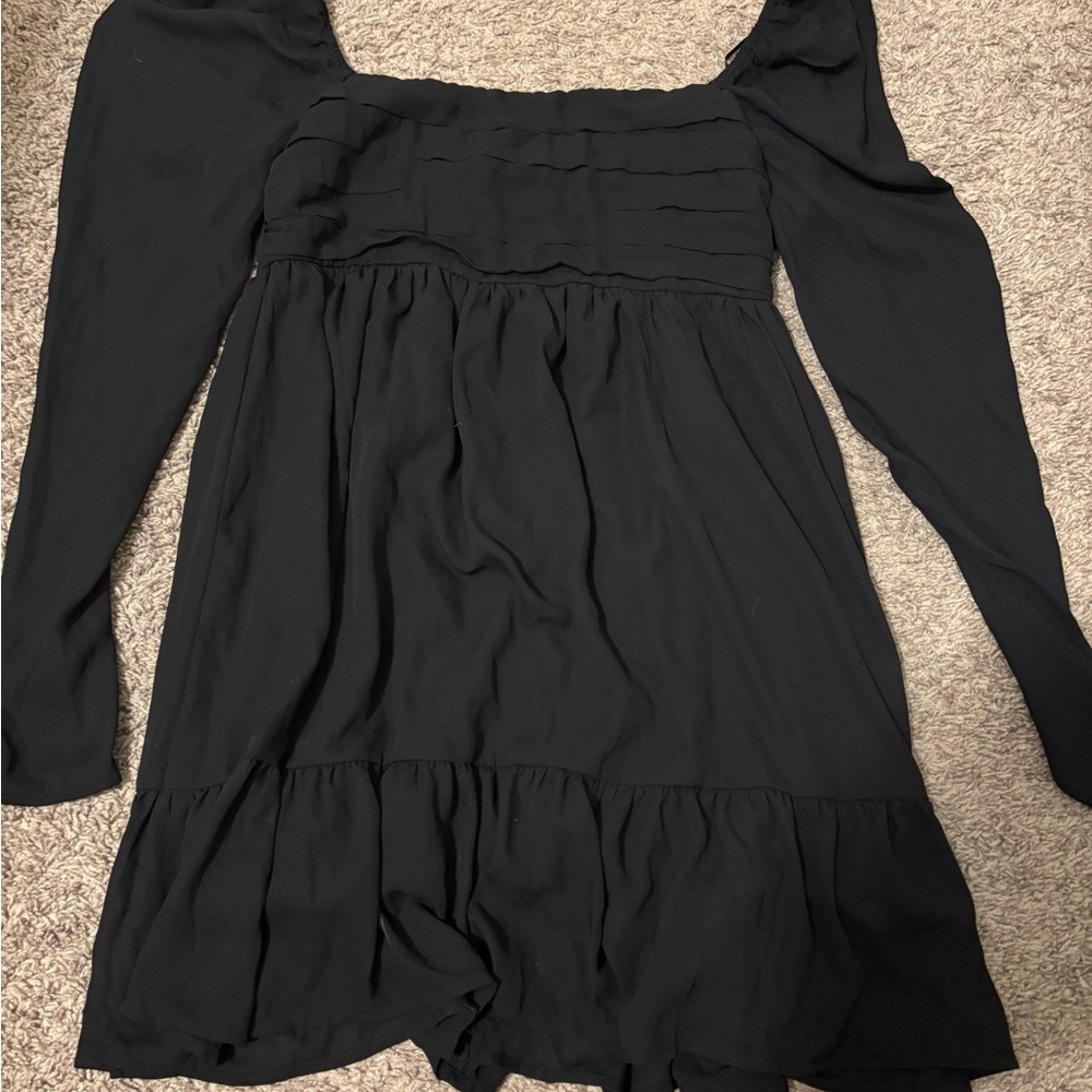 Miami Black Dress with Flowy Sleeves